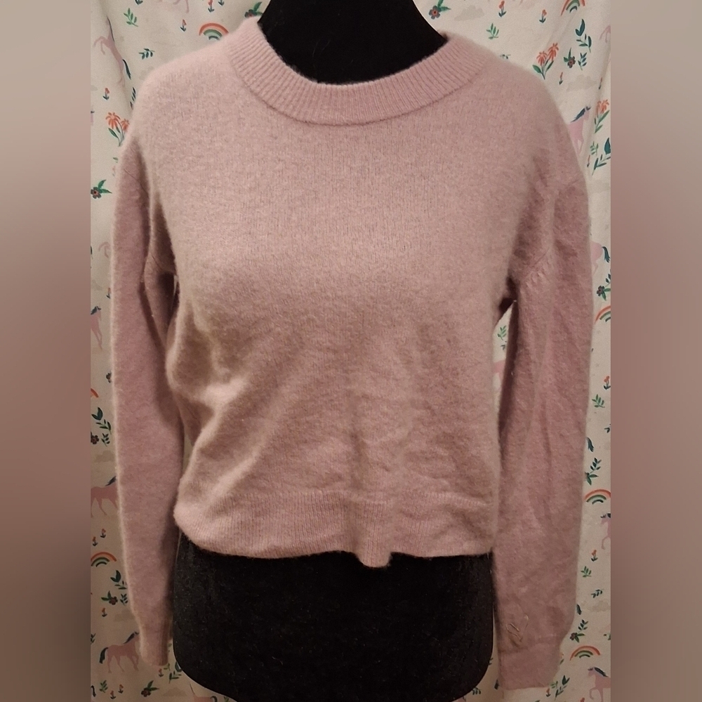 EUC 525 Lavender Cashmere Crop Long Sleeve Casual Winter Sweater Shirt Top SZ S